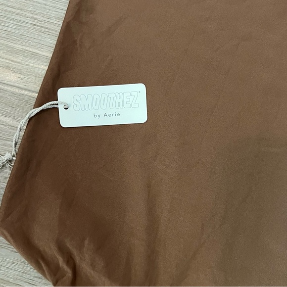 SMOOTHEZ BODYSUIT - Picture 5 of 11